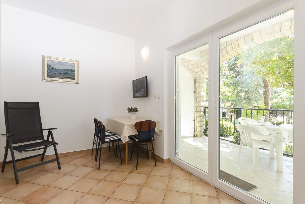 Apartments Karolina Vodice Exteriér fotografie