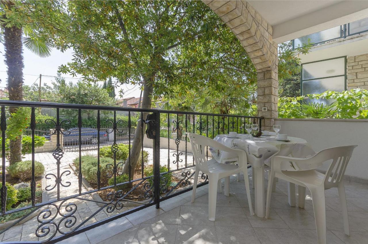 Apartments Karolina Vodice Exteriér fotografie